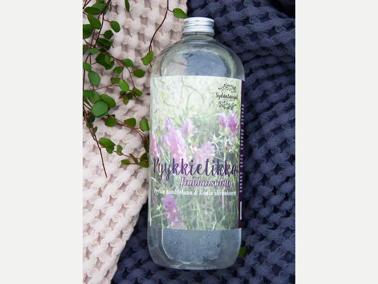 Pyykkietikka Kukkaisniitty 1000 ml